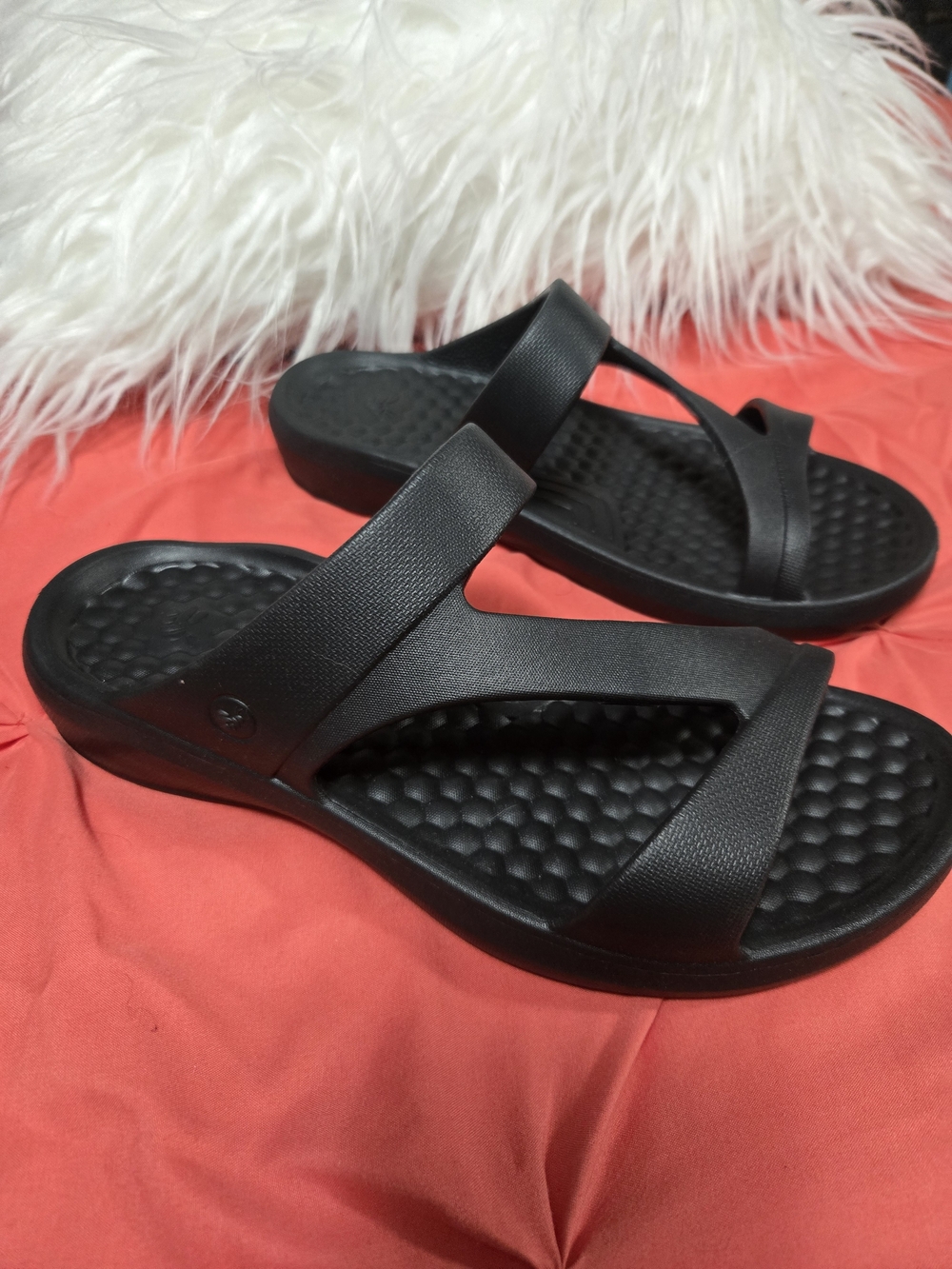 Joybees Women's Everyday Sandal in black, featuring a lightweight slip-on
